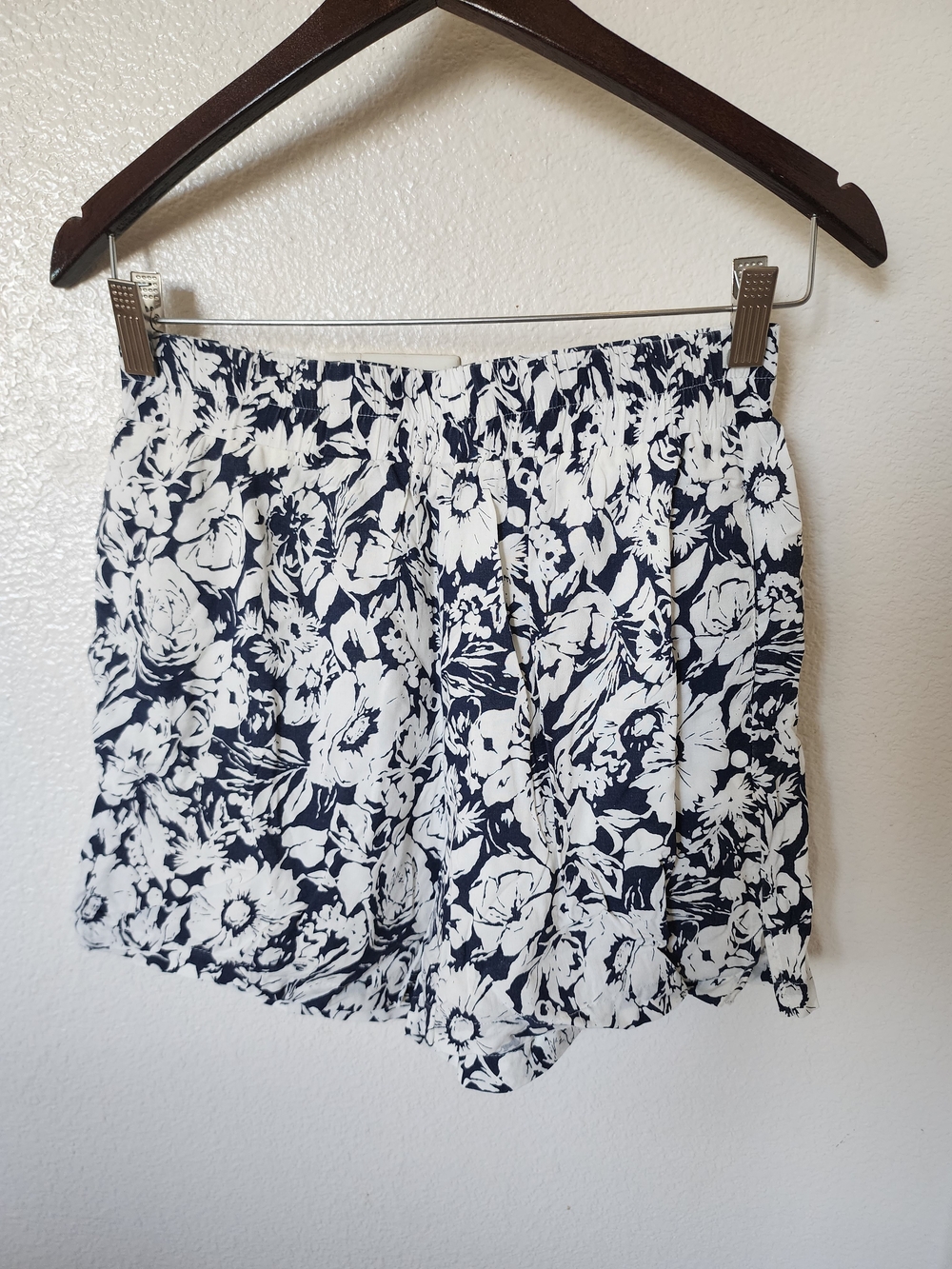 All Row The Sem Navy Floral Pull On Shorts S